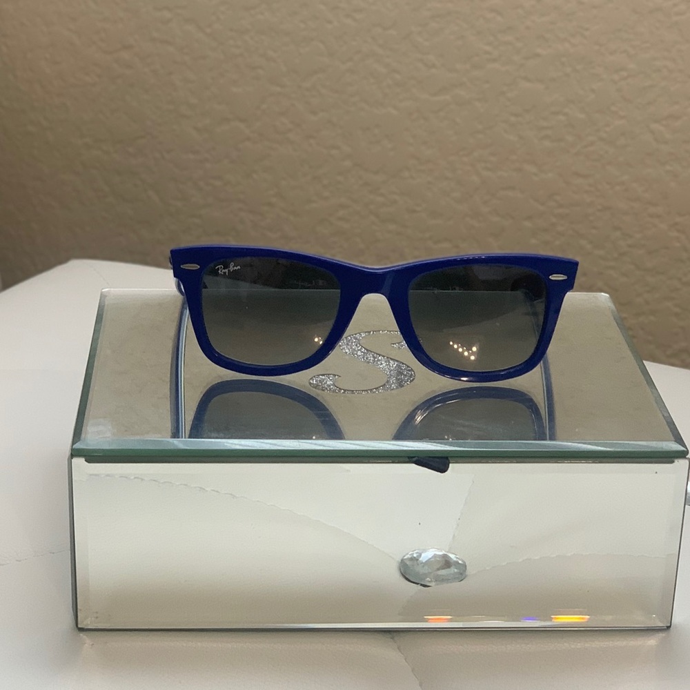 Ray-Ban Wayfarer Rare Print